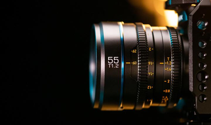 Image du produit Sirui Nightwalker 24 35+55mm T1.2 S35 MF Cine Lens Bundle X-Mount (Fujifilm X, APS-C / DX)