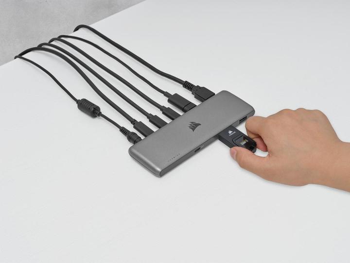 Actual product image Corsair USB 100 (USB-C, 4 Ports)