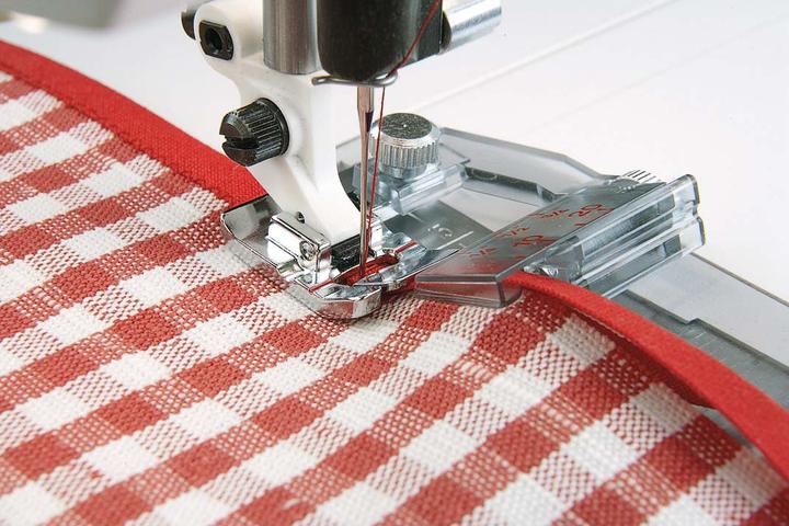 Actual product image Husqvarna Adjustable bevelled belt setter