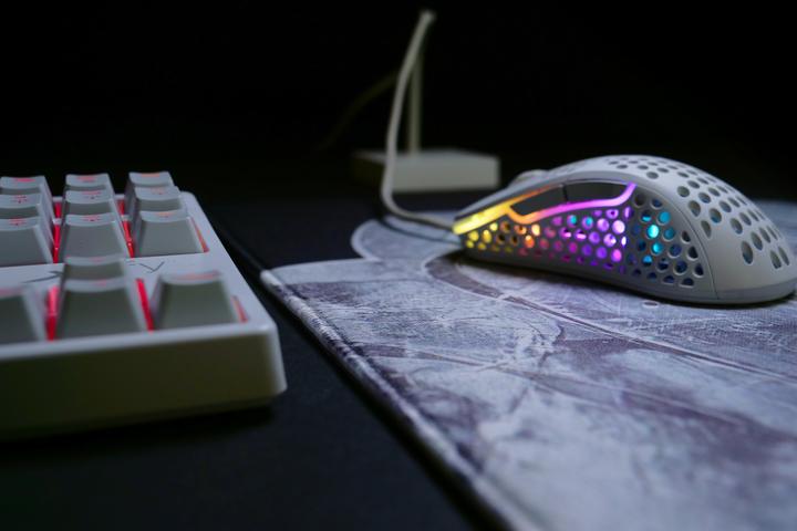 Actual product image CHERRY xtrfy GP4 (L)