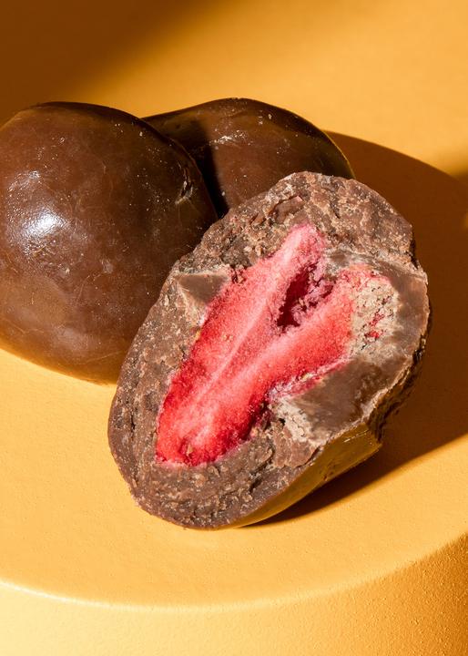 Immagine prodotto KoRo Fragole liofilizzate in cioccolato al latte (1000 g)