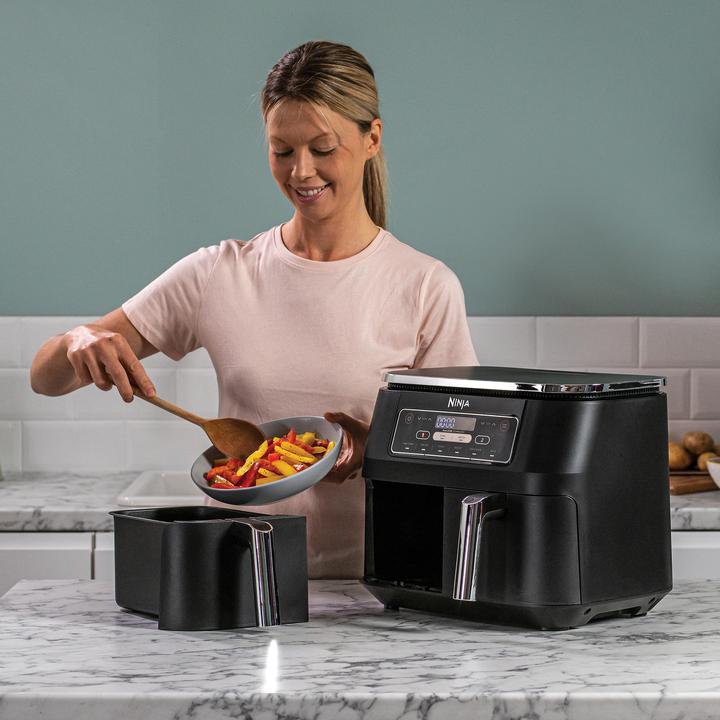 Actual product image Ninja AF300EU Hot Air Deep Fryer (EU plug)