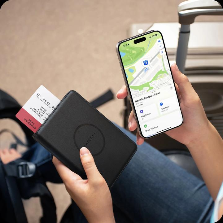 Actual product image Satechi Passport Cover (Passport cover)