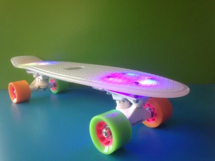 Produktbild Hudora Skateboard Rainglow (22.44")