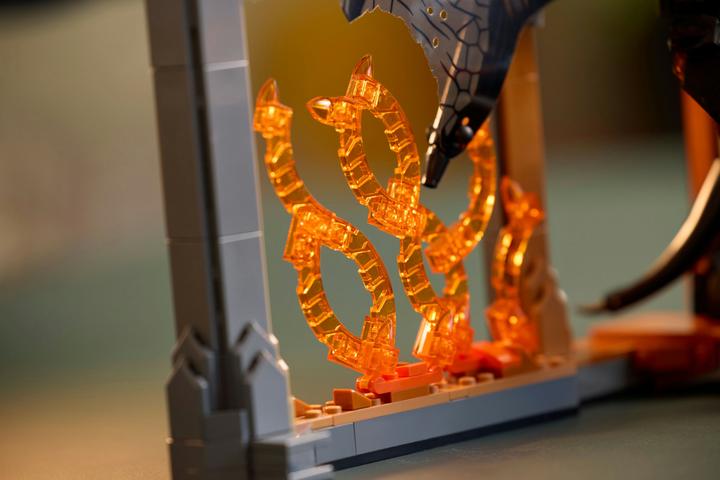 Actual product image LEGO The Lord of the Rings: Balrog™ bookend (10367, LEGO Lord of the Rings)