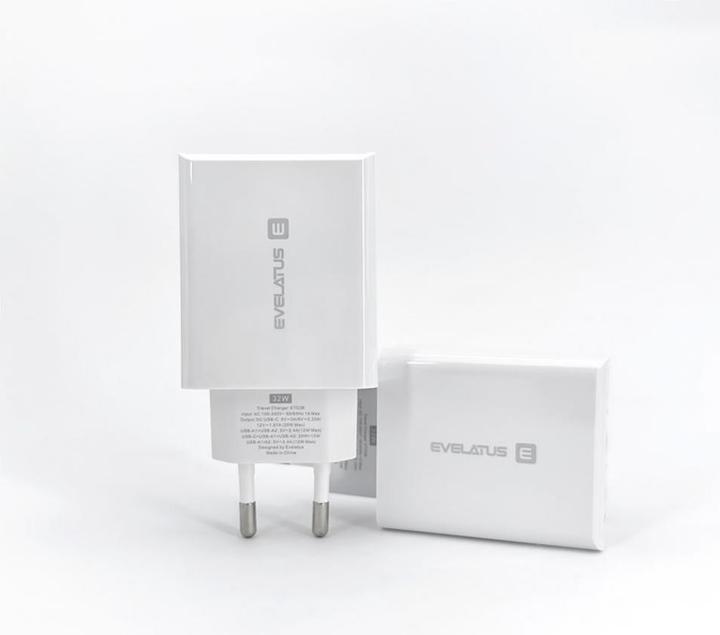Actual product image Evelatus Travel Charger EU Wall 3 Ports 32W USB-C / USB-A2 ETC06 (32 W)