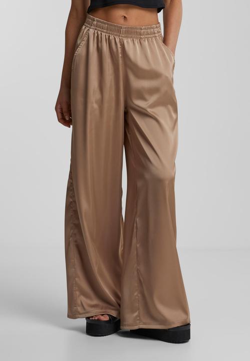 Immagine prodotto Urban Classics Ladies Satin Wide Leg Pants (4XL)