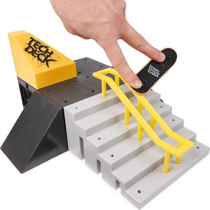 Actual product image Spin Master Tech Deck, Pyramid Shredder, X-Connect Park Creator, set di rampe da personalizzare e costruire con