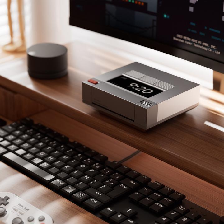Image du produit Ayaneo AM02 Mini-PC rétro - barebone (AMD Ryzen 7 7840HS)