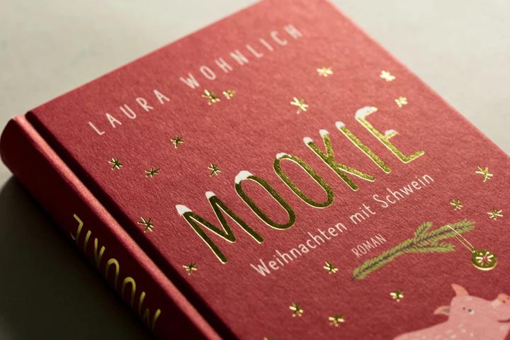 Actual product image Mookie – Weihnachten mit Schwein (German, Laura Wohnlich, 2020)