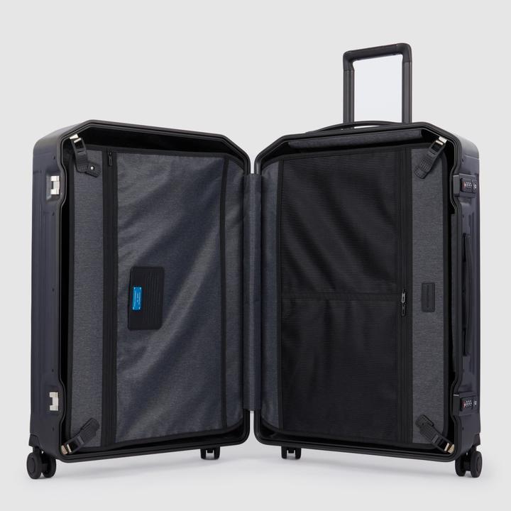 Actual product image Piquadro PQ-Light - Ultra Slim medium sized hard shell trolley (67 l, M (50 - 90l))