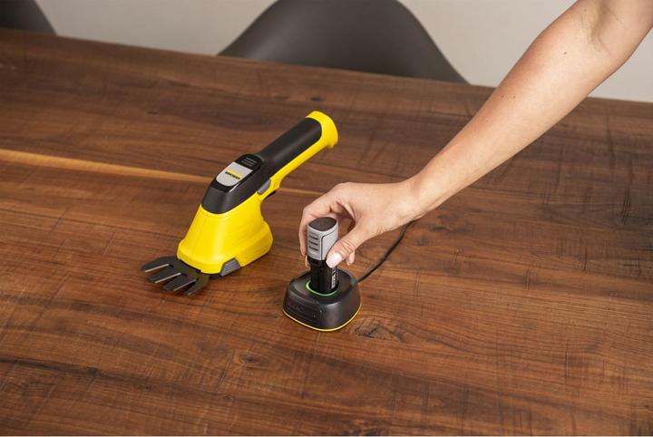 Actual product image Kärcher GSH 4-4 Plus (Rechargeable battery operated)