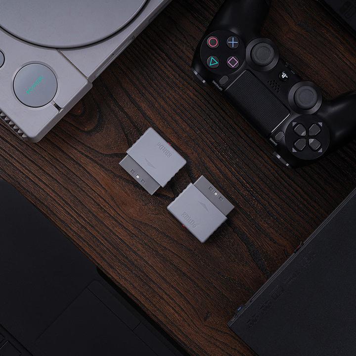Immagine prodotto 8bitdo Ricevitore retrò PS1/PS2 (PS2, Playstation Classic, PC)