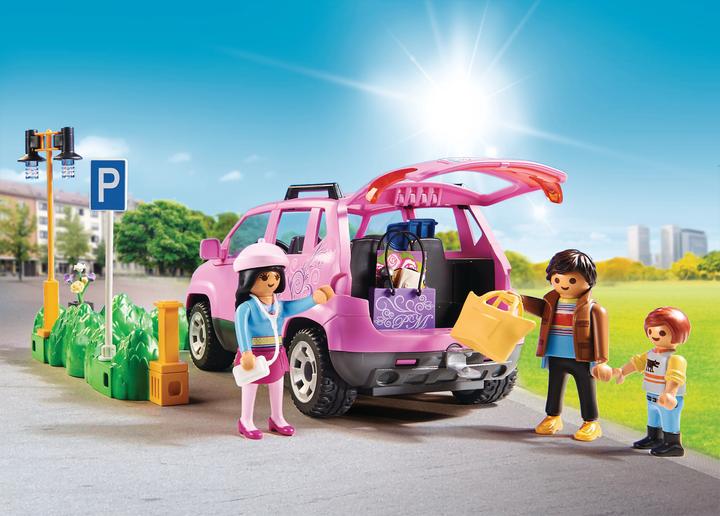 Produktbild Playmobil Familien-PKW mit Parkbucht (9404)
