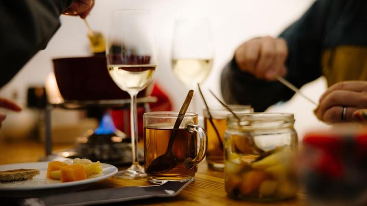 Produktbild Gutschein, Ski-Tagespass & Fondue im Iglu