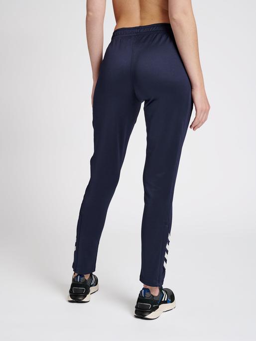 Actual product image hummel Core Xk Poly Pants Woman (L)