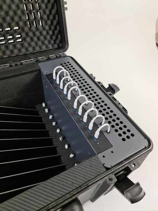 Produktbild Leba NoteCase for 10 Laptops USB C incl. 10 ports