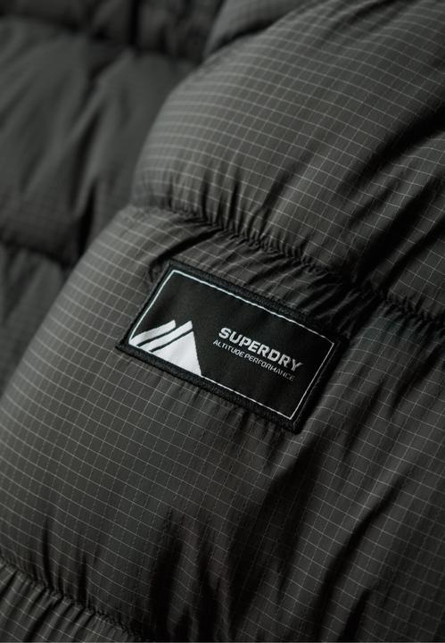 Actual product image Superdry Ripstop (L)