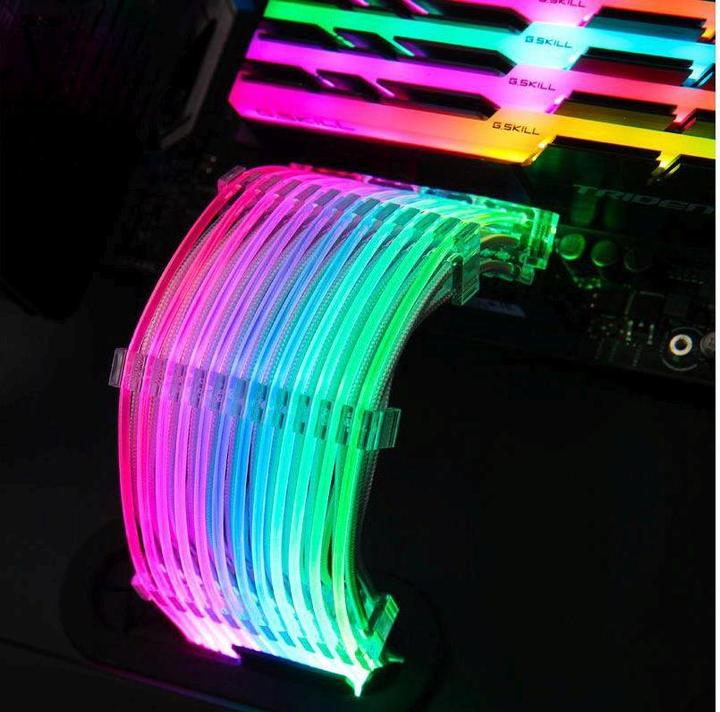 Immagine prodotto Lian-Li Cavo per scheda madre RGB a 24 pin Strimer (RGB)
