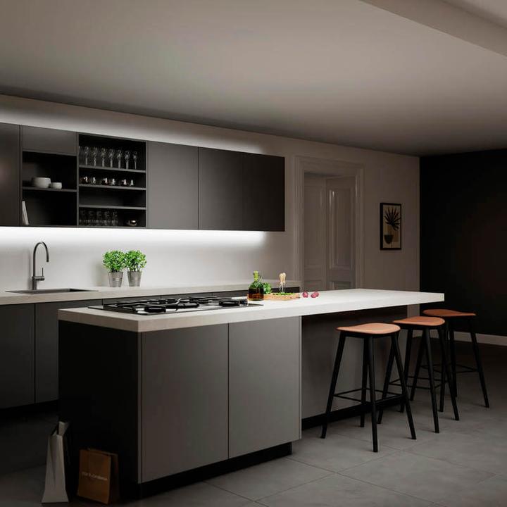 Image du produit Tint Bande LED intelligente Zigbee (Blanc neutre, 500 cm, Intérieur)