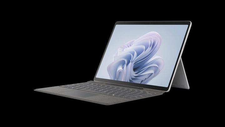 Produktbild Microsoft Surface Pro Keyboard mit Stiftaufbewahrung for business (DE, Docking)