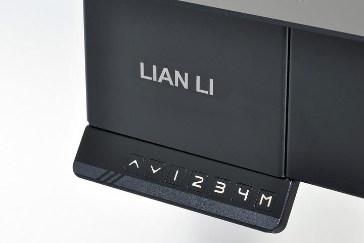 Actual product image Lian-Li Dk-04x (ATX, mATX, E-ATX)