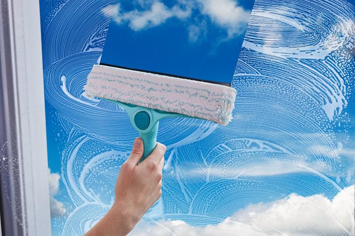 Actual product image Leifheit Window wiper Window & Frame Cleaner L (1 pcs.)