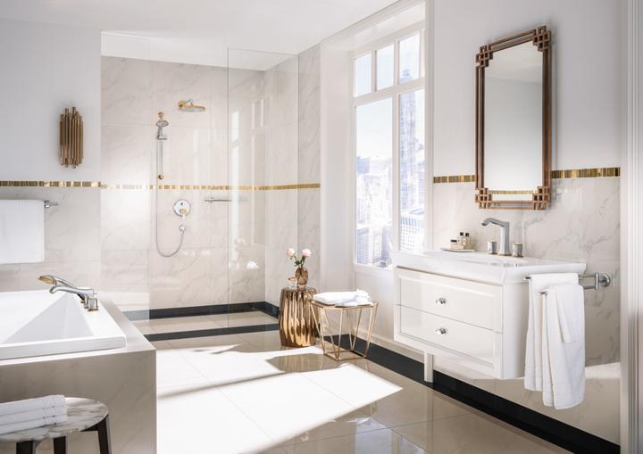 Produktbild hansgrohe Raindance Classic 240 Air 1jet Kopfbrause mit Brausearm : Farbe - Chrom (1 Strahlarten, 19 l/min)