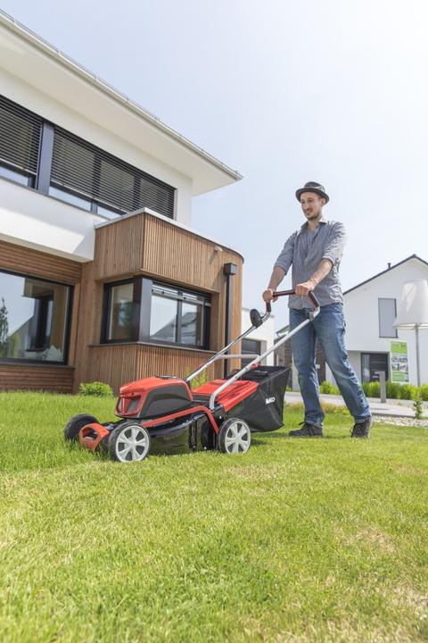 Produktbild AL-KO Akku-Rasenmäher 42.9 Li 36 V (Li-Ion Akku 40 V / 4 Ah, 42 cm Schnittbreite, Stahlblechgehäu... (Akkubetrieb)