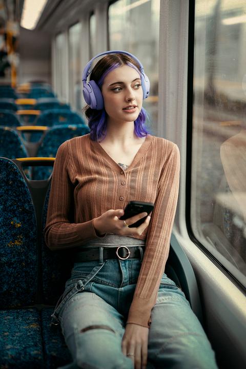 Actual product image SteelSeries Arctis Nova 3PW Lavender (Wireless)