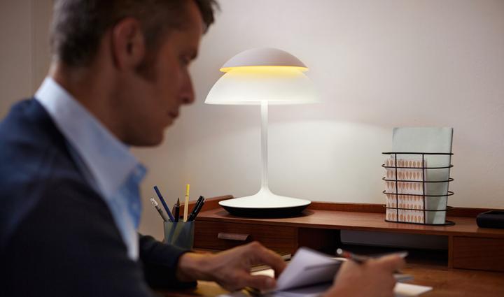 Produktbild Philips Hue Beyond Basis (600 lm)