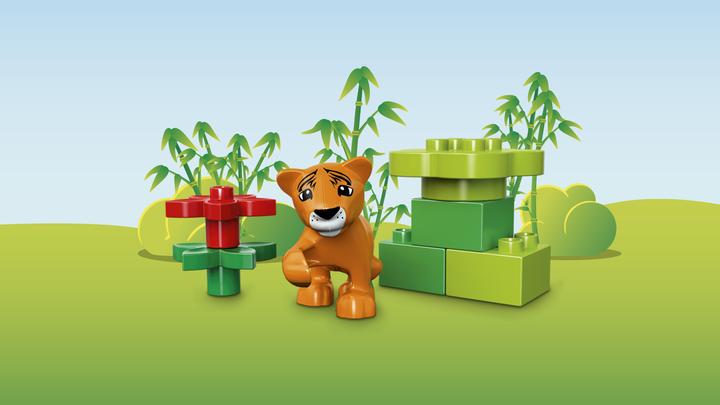 Actual product image LEGO Young animals (10801)