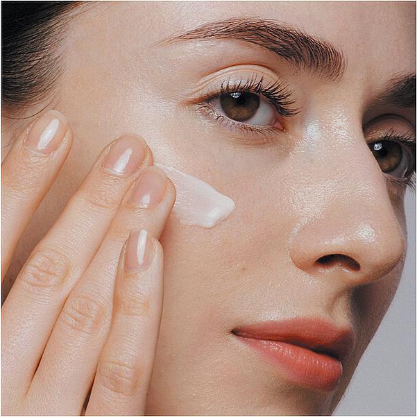 Immagine prodotto Shiseido Future Solution LX Total Regenerating Cream 50ml - Anti-Aging Night (50 ml)