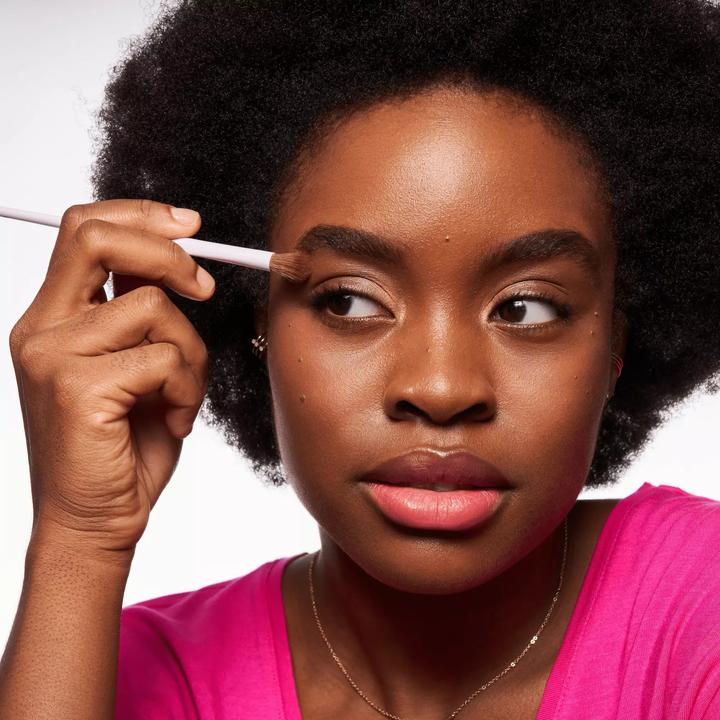Produktbild essence Lidschatten-Pinsel Blending Brush (Eyeshadow)