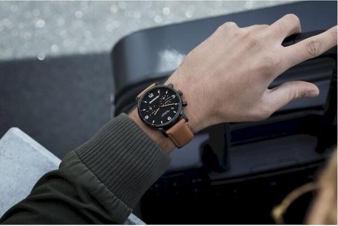 Immagine prodotto Wenger Metropolitano urbano (Cronografo, Orologio da polso analogico, Fatto in Svizzera, 44 mm)