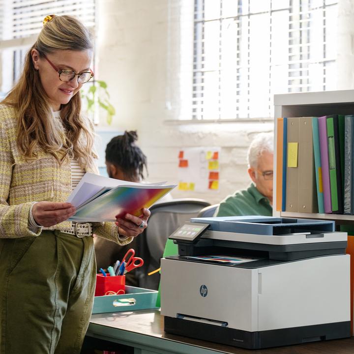 Produktbild HP Color LaserJet Pro MFP 3302sdwg (Laser, Farbe)