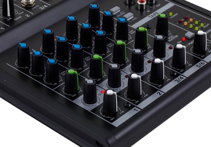 Actual product image Mackie Mix8 (Studio- and Livemixer)