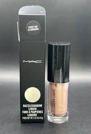 Immagine prodotto MAC Cosmetics Ombretto liquido Dazzleshadow (Ogni giorno c'è il sole)