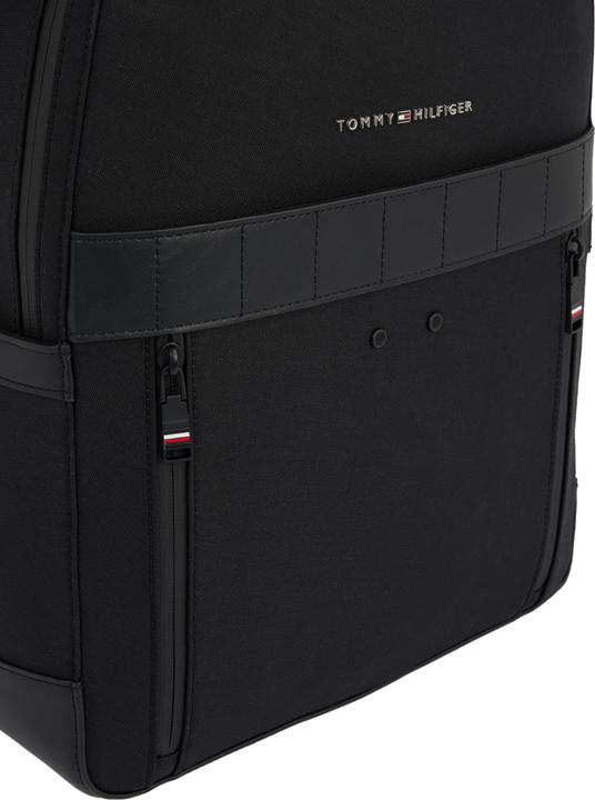 Actual product image Tommy Hilfiger Backpack / Daypack TH Elevated 1985 Backpack SP23 (16% Polyurethane, 13% Recycled polyurethane, 17% polyurethane, 54% Polyamide, 16% polyester, 13% polyester, 17% Polyamide)