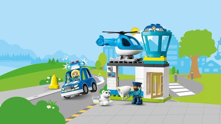 Produktbild LEGO Polizeistation mit Hubschrauber (10959)