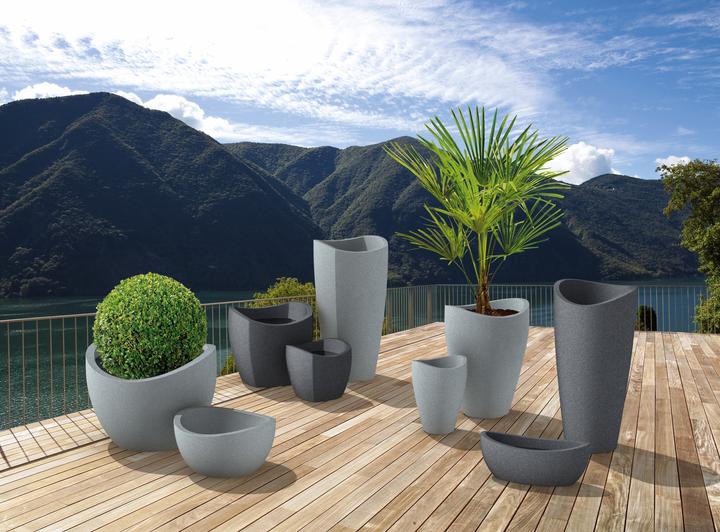 Image du produit Scheurich Wave Globe Jardiniere (24.10 cm)