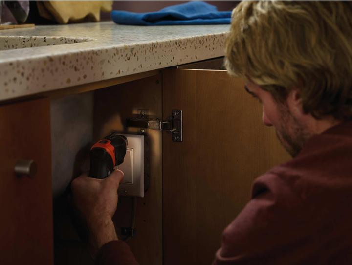 Actual product image Black & Decker Cs3653lc (Rechargeable battery operated)