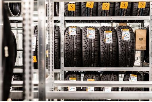Actual product image Schulte Lagertechnik Additional level for Schulte galvanised tyre rack 1300x400 mm up to 150 kg (130 x 40 x 2.5 cm)