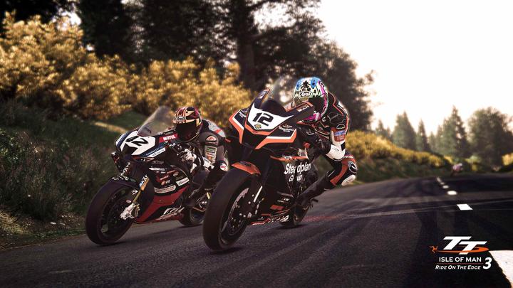 Produktbild Nacon Gaming TT Isle of Man - Rise on the Edge 3 (PS4, PS5, FR)