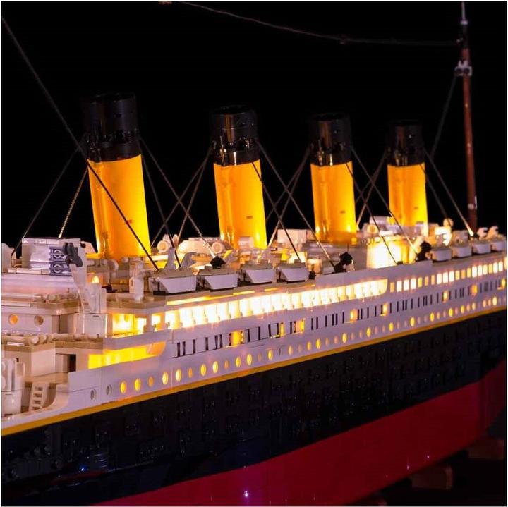 Actual product image Light my bricks LED light set for LEGO Titanic