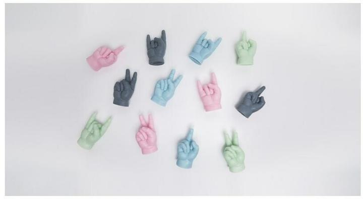 Produktbild Candle Hand Baby F*ck You (1 Stk.)