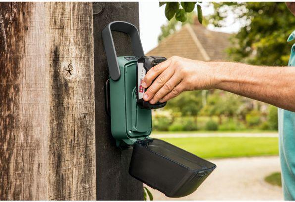 Actual product image Bosch Home & Garden GardenPump 18V-2000 (Rain barrel pump)