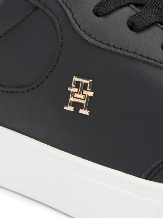 Actual product image Tommy Hilfiger Essential Chic Court Sneaker (42)