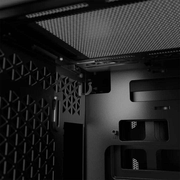 Actual product image Corsair 2500X (mATX, Mini-ITX)