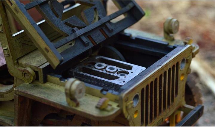 Actual product image WoodenCity jeep